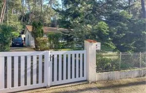 Amazing Home In Meschers-Sur-Gironde - Sémussac