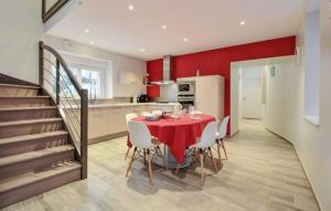 Maisons de vacances Amazing Home In Jugon-Les-Lacs : photos des chambres
