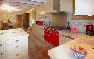 Maisons de vacances Nice Home In St Andre De Cruzieres : photos des chambres