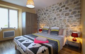Maisons de vacances Nice Home In St Andre De Cruzieres : photos des chambres