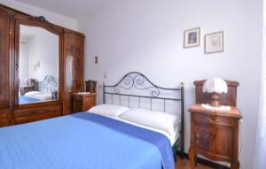 2 Bedroom Stunning Apartment In Solanas img4