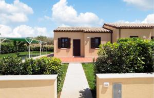 1 Bedroom Gorgeous Home In Marina Di Modica