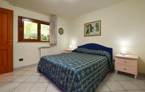 2 Bedroom Nice Apartment In Trecastagni