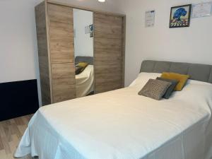 Nice 2 Bedroom Apartament