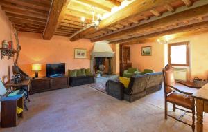 Amazing Home In Pieve Santo Stefano Ar