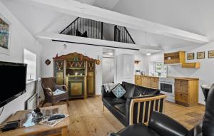 2 Bedroom Amazing Home In Blåvand