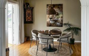 Nice Home In Trosa With Wifi