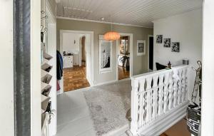 Nice Home In Trosa With Wifi