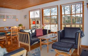 Lovely Home In Backaryd With Lake View