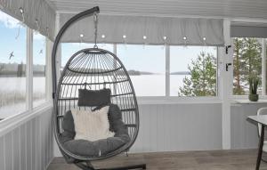 Gorgeous Home In Vretstorp