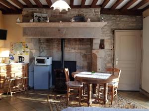 Chambres de caractère avec parc fermé et stationnement sécurisé - FR-1-583-278