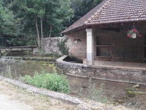 Chambres de caractère avec parc fermé et stationnement sécurisé - FR-1-583-278