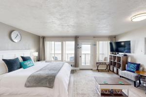 NYE Beach Haven Studio