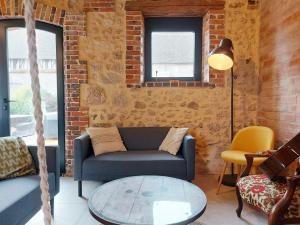 Gîte paisible à la campagne près de Chartres avec parking - FR-1-581-143