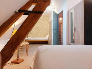 Maisons de vacances Gite paisible a la campagne pres de Chartres avec parking - FR-1-581-143 : photos des chambres