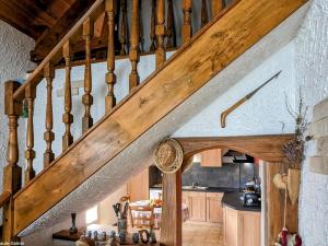Maisons de vacances Maison charmante avec jardin, terrasse et parking pres du Ballon d-Alsace - FR-1-583-297 : photos des chambres