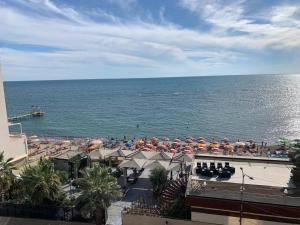 Seafront Beach Stay