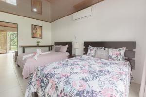 Rio Celeste Birds Garden Apartment, Aire Acondicionado, comodidad y privacidad en un entorno natural 2
