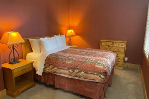 Cornerstone Lodge by Park Vacation Management