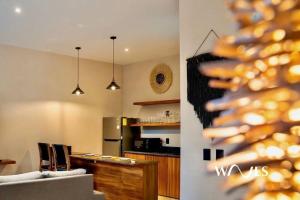 Natural Lighted Boho Chic Studio with Private Pool by Waves