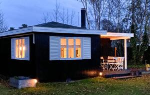 2 Bedroom Lovely Home In Grenaa