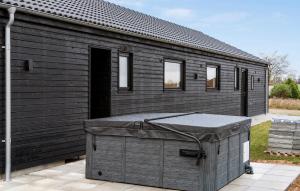 4 Bedroom Stunning Home In Haderslev