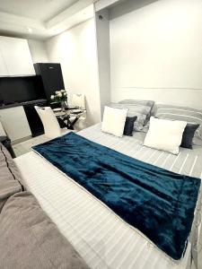 Appartements Studio 36mt2 a 5 min a pied boulevard de Belgique MC : photos des chambres