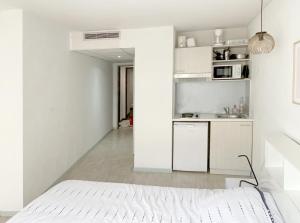 Studio proche gare et sanctuaire