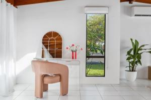 Coastal Comfort: Relax & Recharge in Maroochydore