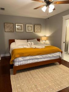 Charming Bungalow in Tampa