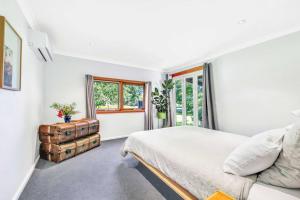 Cortes Cottage