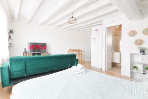 Appartements Studio chaleureux a Etampes, France : photos des chambres
