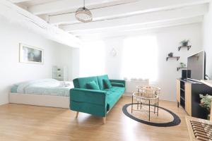 Appartements Studio chaleureux a Etampes, France : photos des chambres