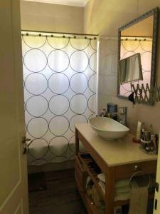 Excelente casa en Barrio Privado Los Arces