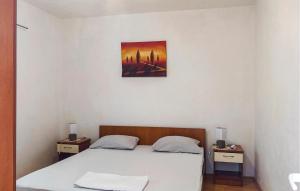 3 Bedroom Awesome Home In Bibinje 