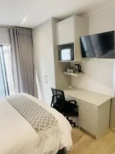 Private Luxury Room by 29 Holborn - Bloubergsvlei
