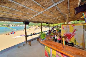 Apartment Stara Novalja 9416a