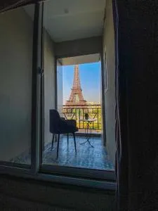 Elegant Eiffel Facing 1BHK Apartment - Rāmkot