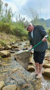 Bình Bản Liền Homestay - Vang A Binh