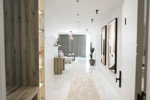 Sea & Formula View Apt