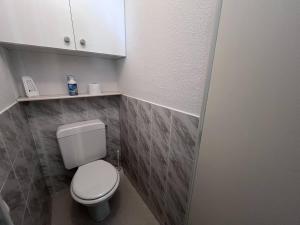 Confort familial à Cauterets, 4 pers., calme et bien situé - FR-1-812-75