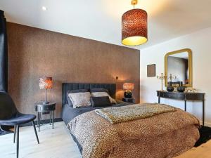 Luxueuse villa rénovée avec parking et climatisation à Marcq-en-Barœul - FR-1-510-226