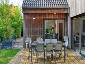 Maisons de vacances Maison moderne avec jardin, confort et proximite Lille - FR-1-510-227 : photos des chambres