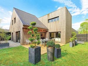 Maisons de vacances Maison moderne avec jardin, confort et proximite Lille - FR-1-510-227 : photos des chambres