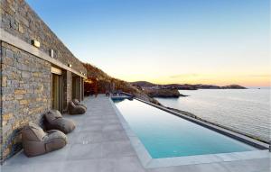 3 Bedroom Lovely Home In Gazi, Heraklio