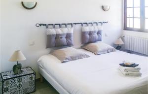 Maisons de vacances Awesome Home In St Marcellin L Vaison : photos des chambres