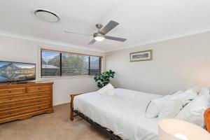 Tranquility with Spa & Jetty