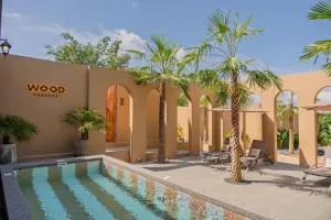 The Wood Terrace - Ban Phak Chit