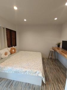 บ้านสุขใจ อัมพวา