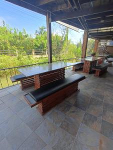 บ้านสุขใจ อัมพวา